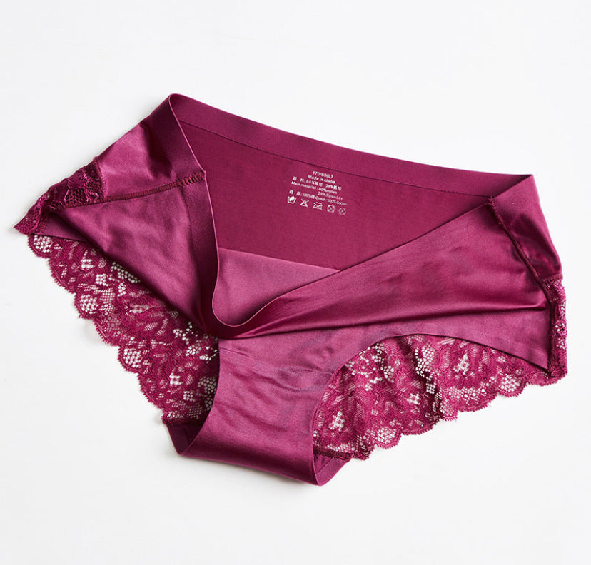 Women's Lace Seamless Neutral Color Panties