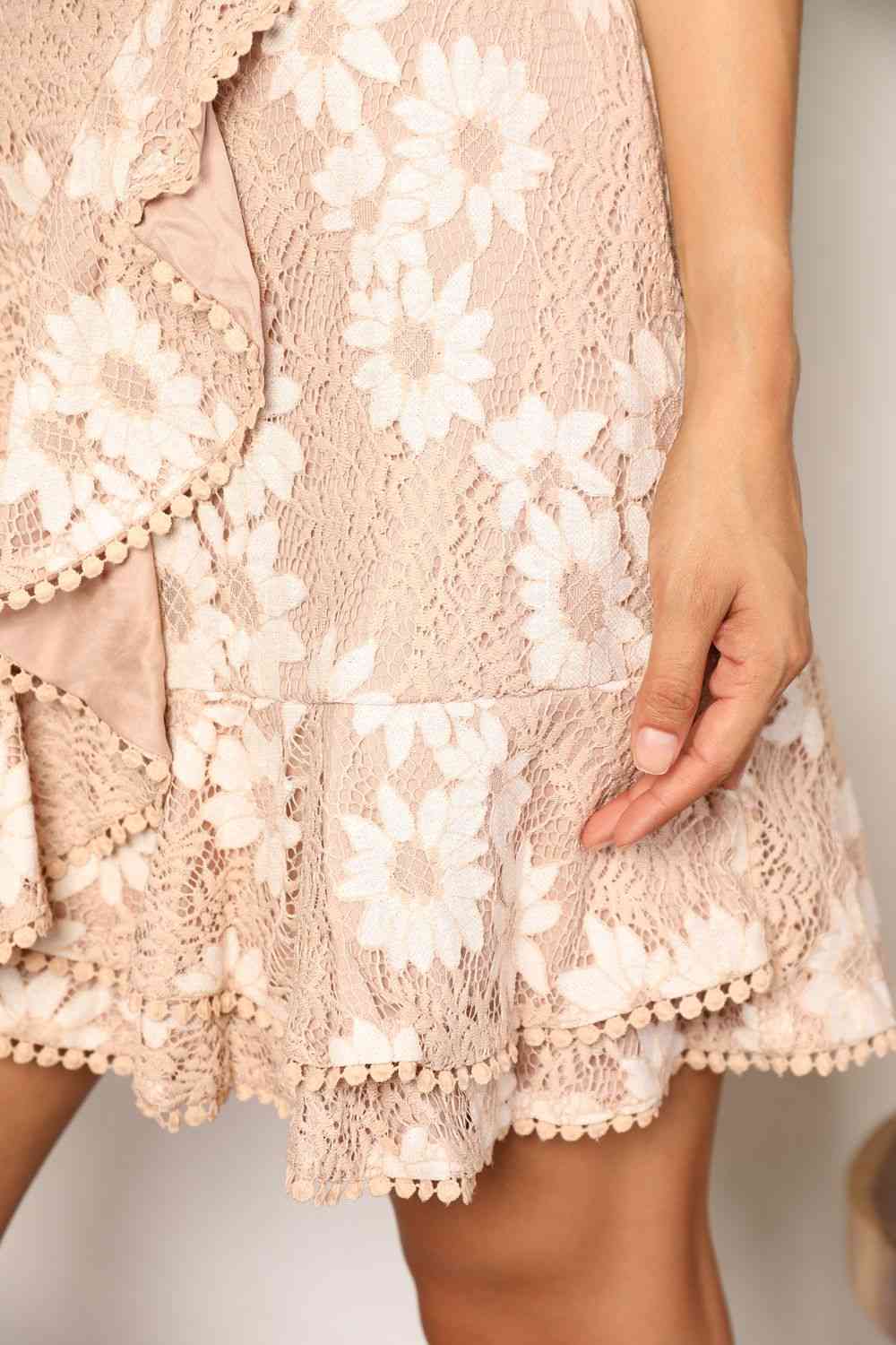Floral Lace Tie-Waist Flutter Sleeve Dress