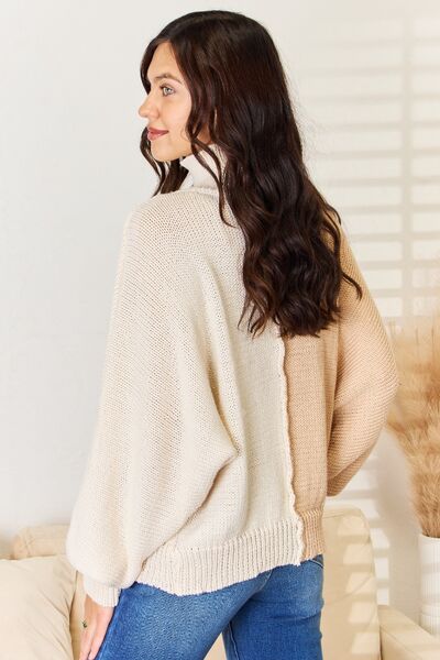Pearl Detail Contrast Women’s Turtleneck Sweater